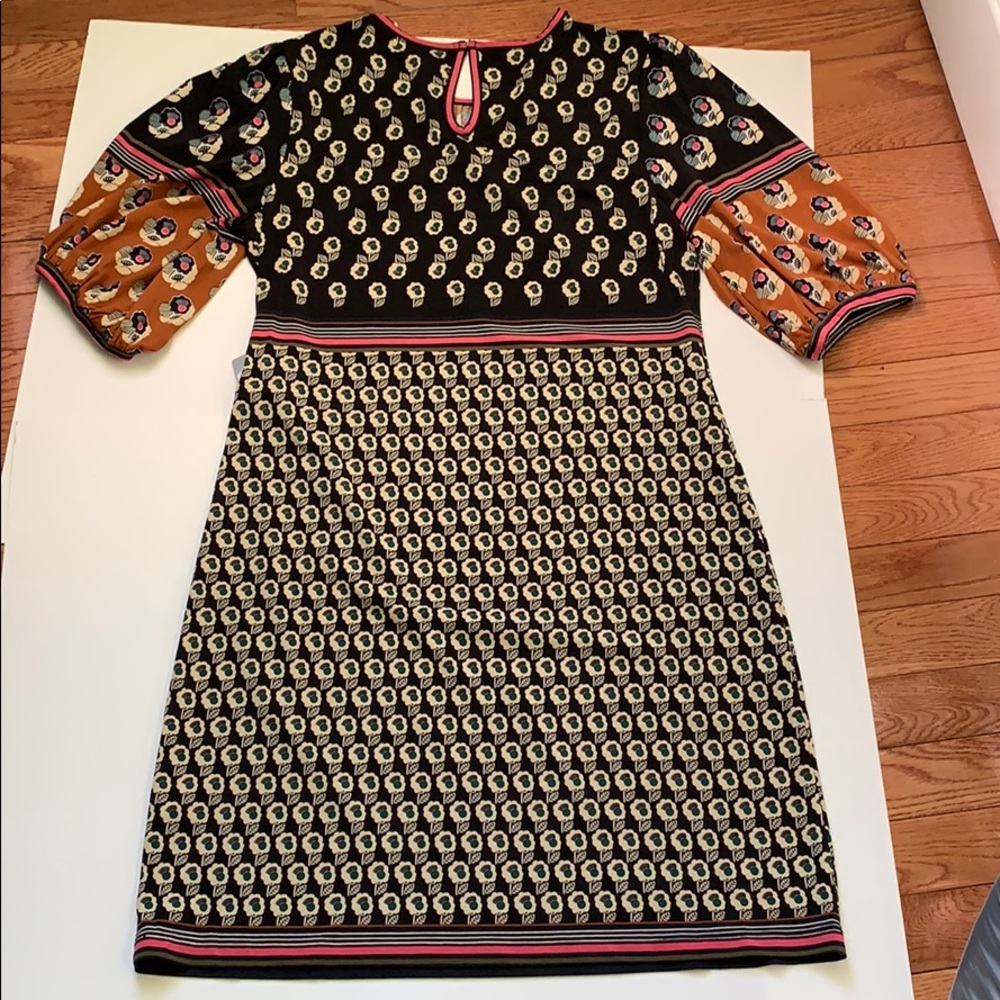 Printed Dress - Picture 5 of 5